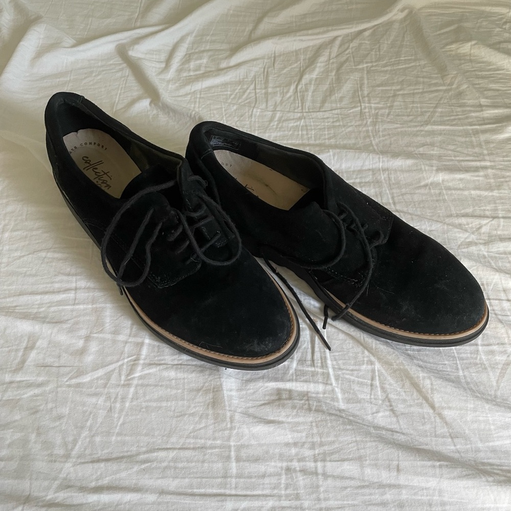 Clarks dress shoes
